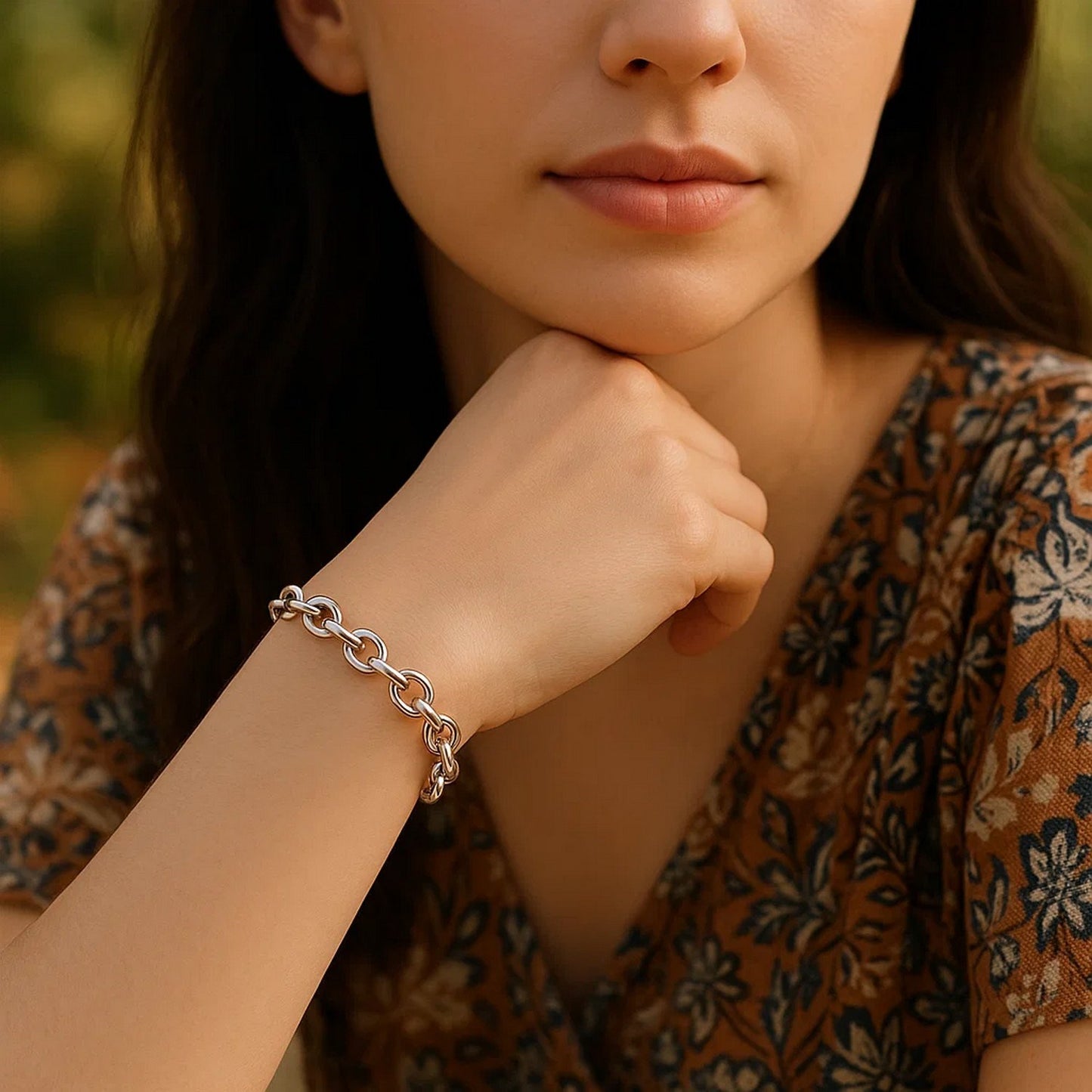 Sterling Silver Rhodium Plated Fancy Charm Bracelet (6.70 mm)