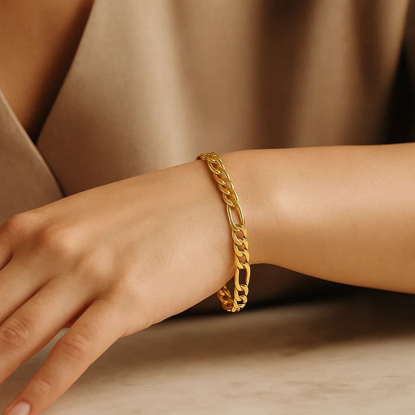 10K Yellow Gold Solid Figaro Bracelet (4.50 mm)