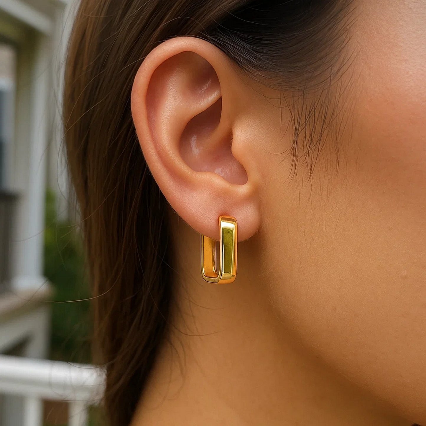 14 Yellow Gold Square Hoop Earrings