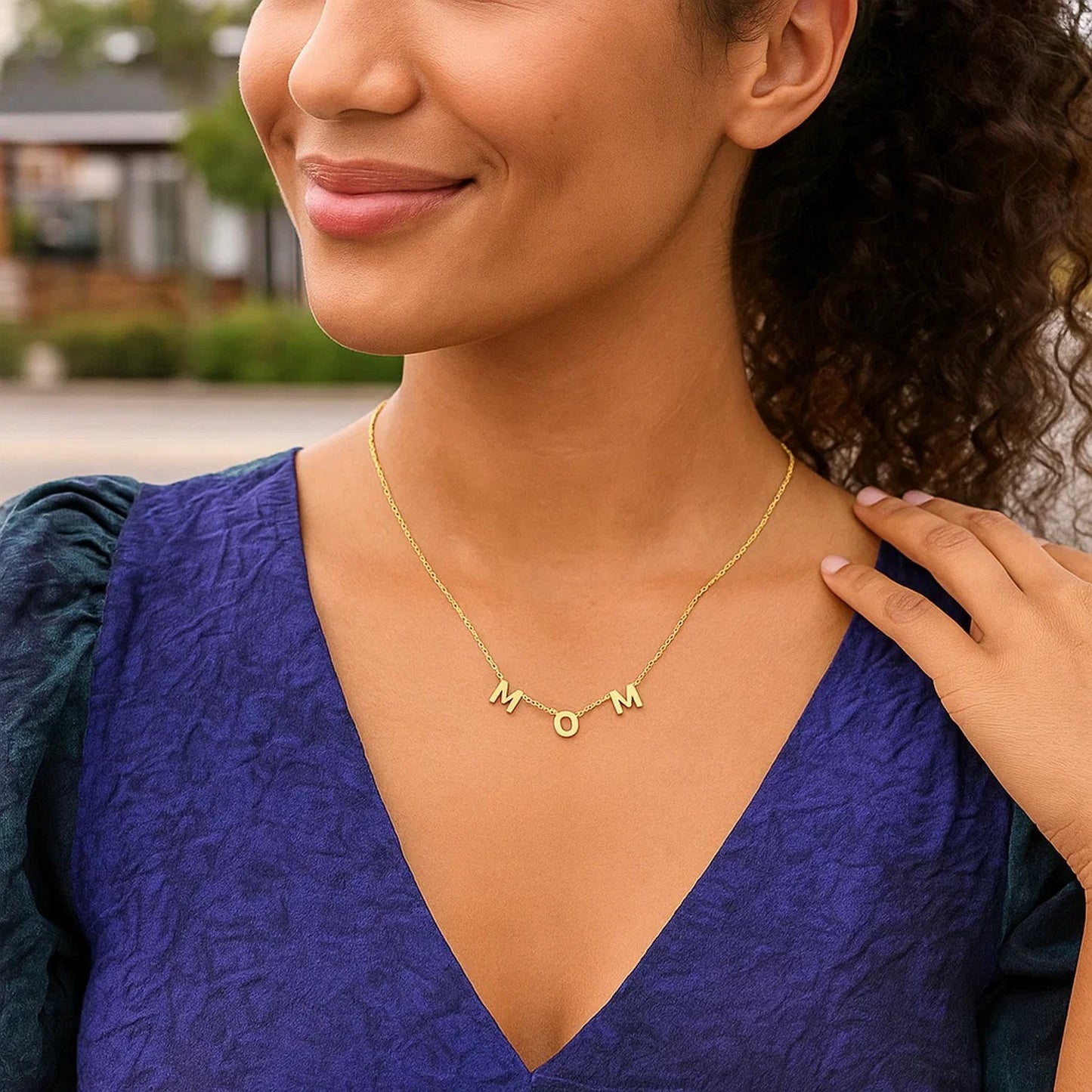 10K Yellow Gold Polished Mom Necklace