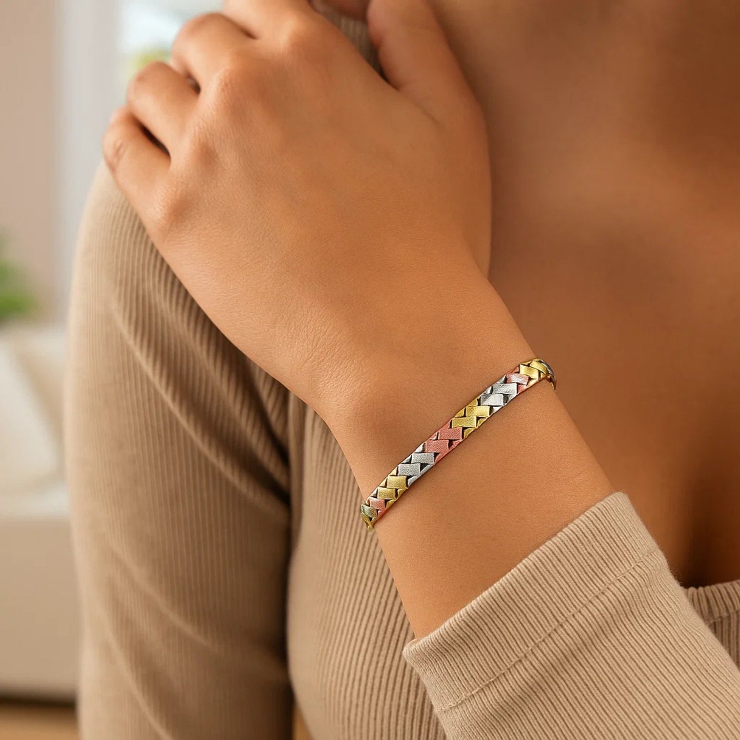 14k Tri-Color Gold Weave Design Bracelet (6.35 mm)