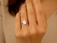 2 Carat Radiant Lab Grown IGI G/VS1 Diamond Solitaire Ring in 14K Yellow Gold