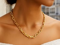 Oval Domed Paperclip Necklace in 14K Yellow Gold (5.30 mm)